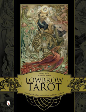 Bild på Lowbrow Tarot: An Artistic Collaborative Effort in Honor of Tarot